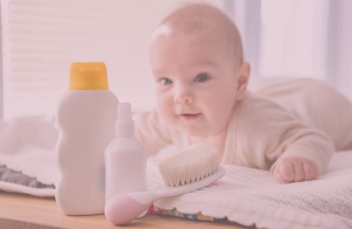 Schnelle Hilfe für die zarte Babyhaut – Was hilft gegen einen wunden Babypo?